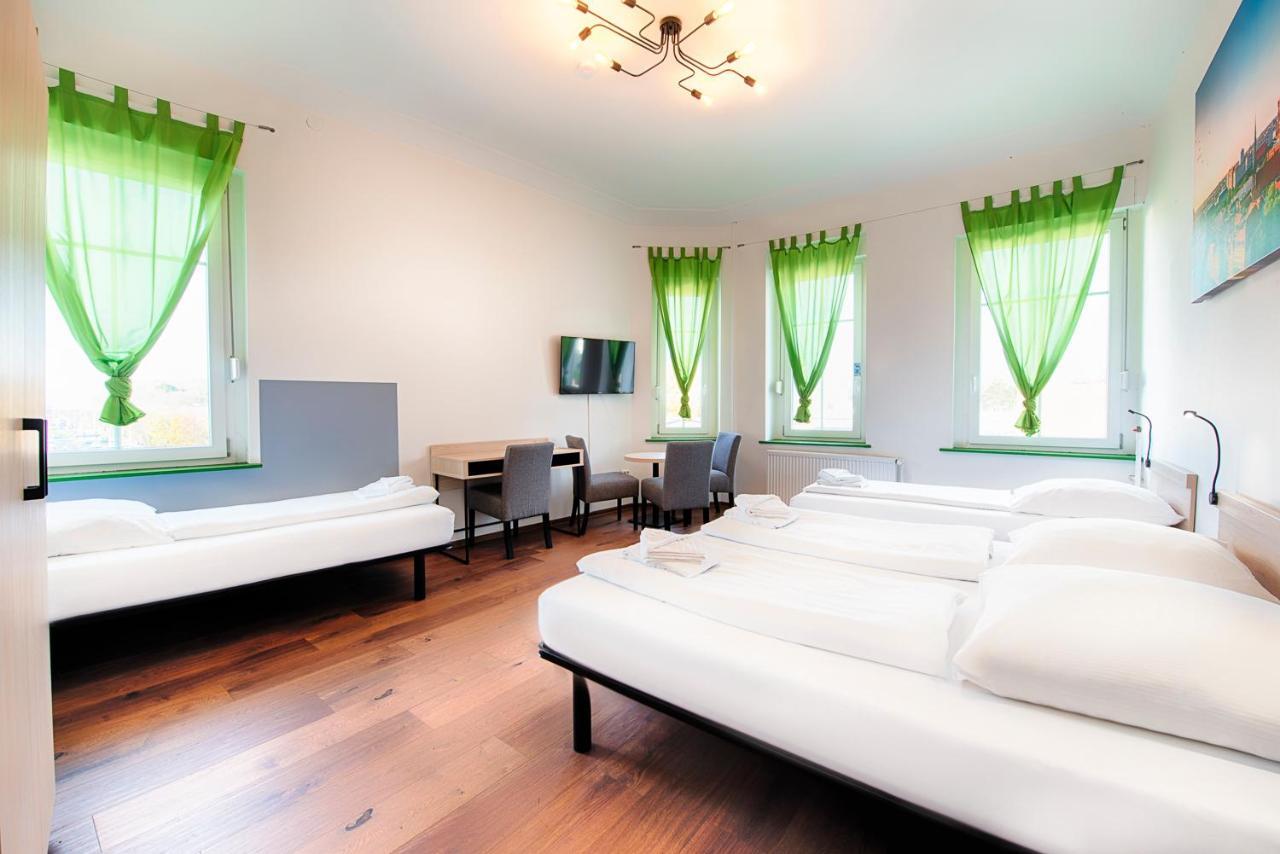Hotel B1 Berlin Extérieur photo