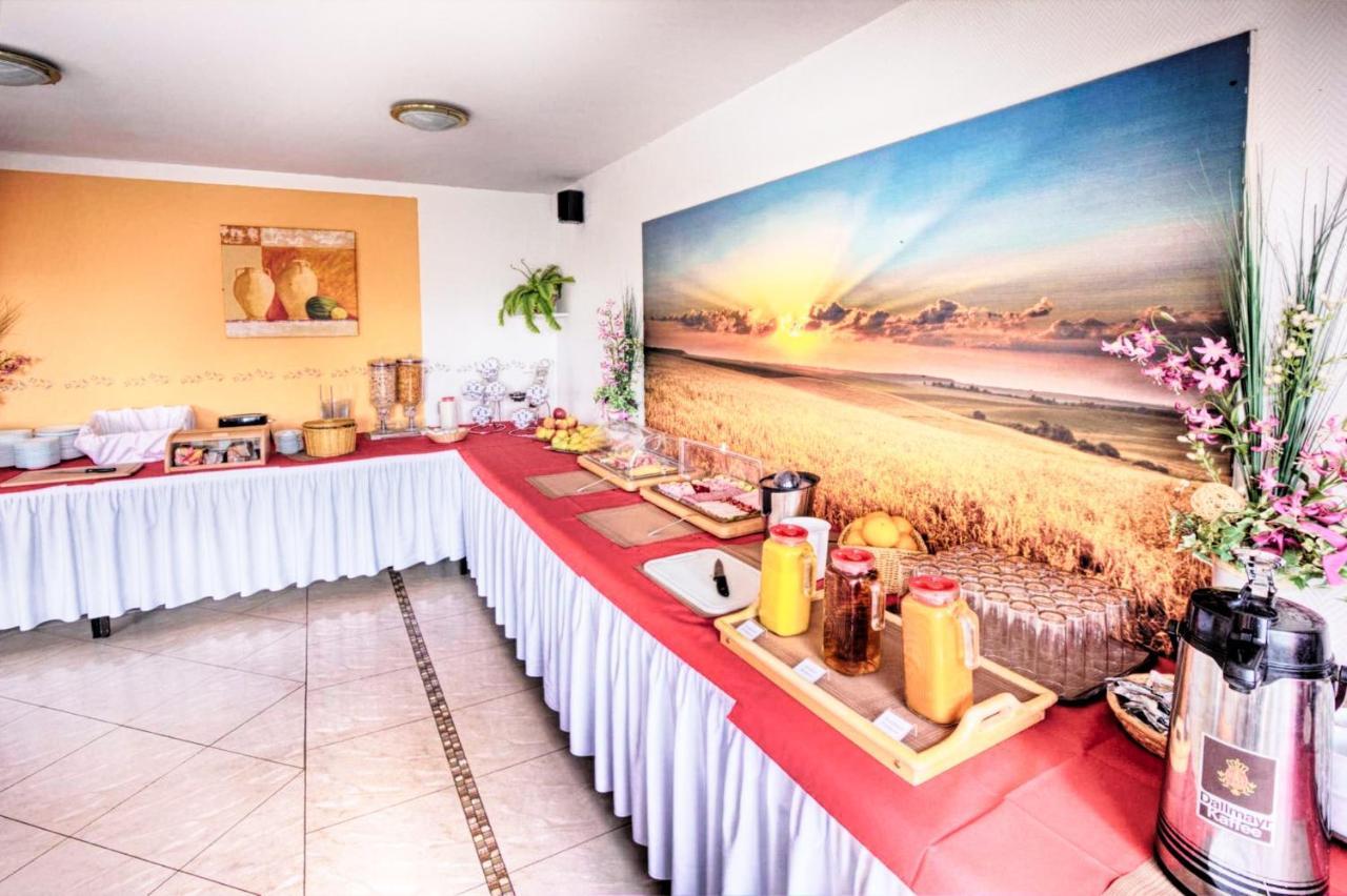 Hotel B1 Berlin Extérieur photo